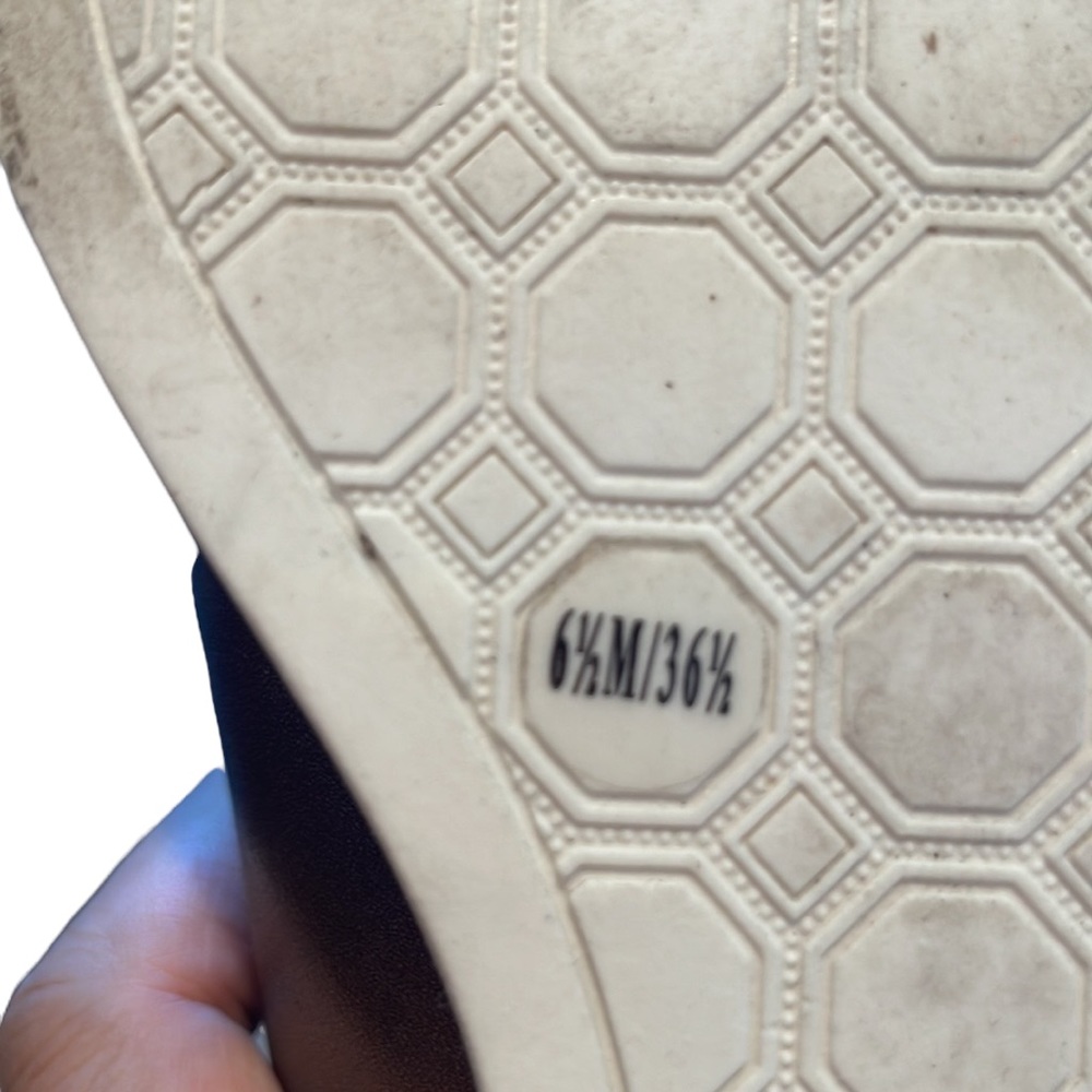 Louise et Cie slip on sneakers - Picture 5 of 5